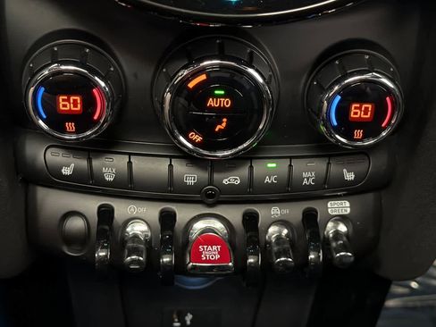 Certified 2024 MINI Cooper S w/ Signature Upholstery Package FWD image 21