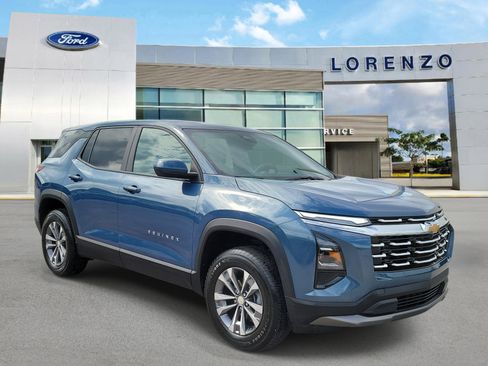 Used 2026 Chevrolet Equinox LT FWD image 3