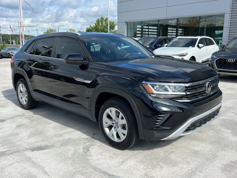 Used 2021 Volkswagen Atlas Cross Sport S FWD image 3