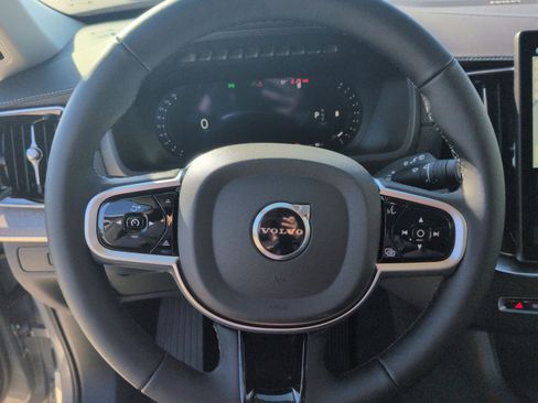 New 2026 Volvo XC90 B6 Ultra w/ Protection Package image 16