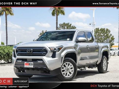 Used 2024 Toyota Tacoma SR5 AWD/4WD image 1