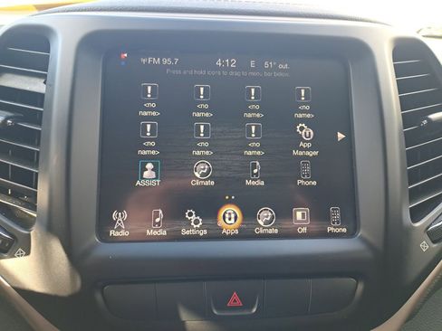 Used 2015 Jeep Cherokee Latitude AWD/4WD image 21