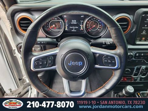 Used 2022 Jeep Gladiator Mojave w/ Cold Weather Group AWD/4WD image 25