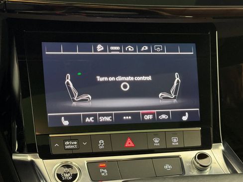 Used 2022 Audi e-tron Premium image 20