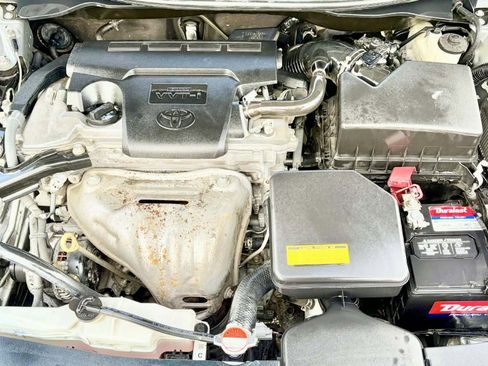 Used 2016 Toyota Camry LE image 22