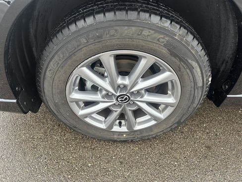 Used 2025 MAZDA CX-5 AWD 2.5 S w/ Preferred Package image 4