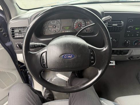 Used 2007 Ford F350 XL AWD/4WD image 7