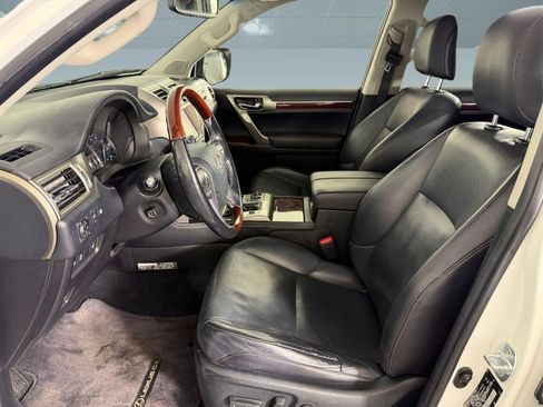 Used 2016 Lexus GX 460 Luxury AWD/4WD image 5