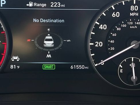 Used 2018 Genesis G90 3.3T Premium AWD/4WD image 23