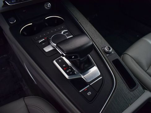 Used 2018 Audi A4 2.0T Premium image 14