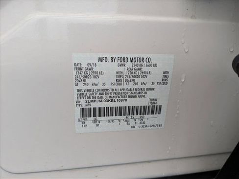 Used 2019 Lincoln Nautilus Reserve image 23