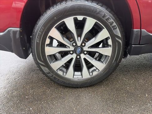 Used 2016 Subaru Outback 2.5i Limited AWD/4WD image 8