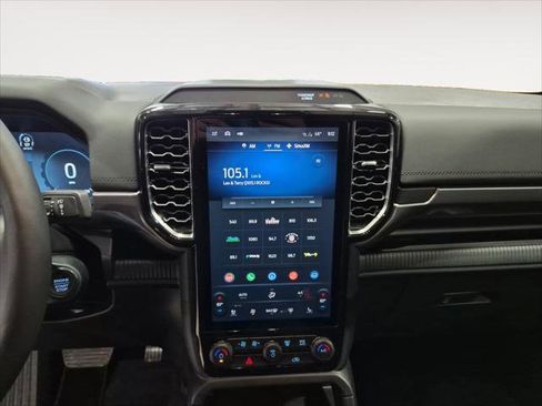 New 2025 Ford Ranger Lariat w/ FX4 Off-Road Package image 21