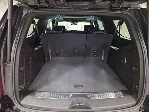 Used 2021 Chevrolet Suburban RST w/ Rear Media and Nav Package image 9