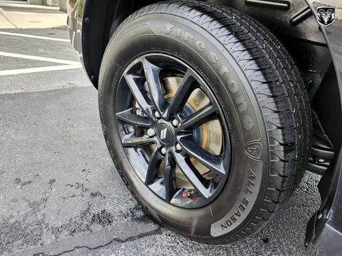 Used 2020 Dodge Journey SE w/ Blacktop Package image 34