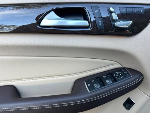 Used 2017 Mercedes-Benz GLE 350 4MATIC image 12