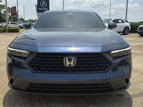 Used 2024 Honda Accord EX image 2
