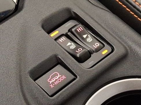 Used 2020 Subaru Crosstrek 2.0i Limited w/ Moonroof Package image 24