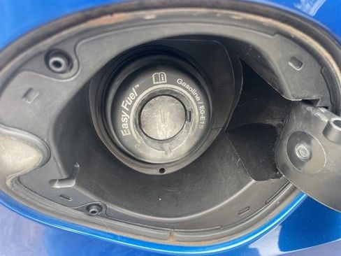 Used 2018 Ford Escape Titanium w/ Ford Safe & Smart Package image 13