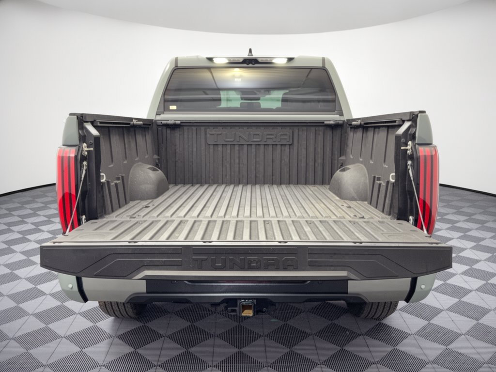 Used 2024 Toyota Tundra Limited AWD/4WD image 27
