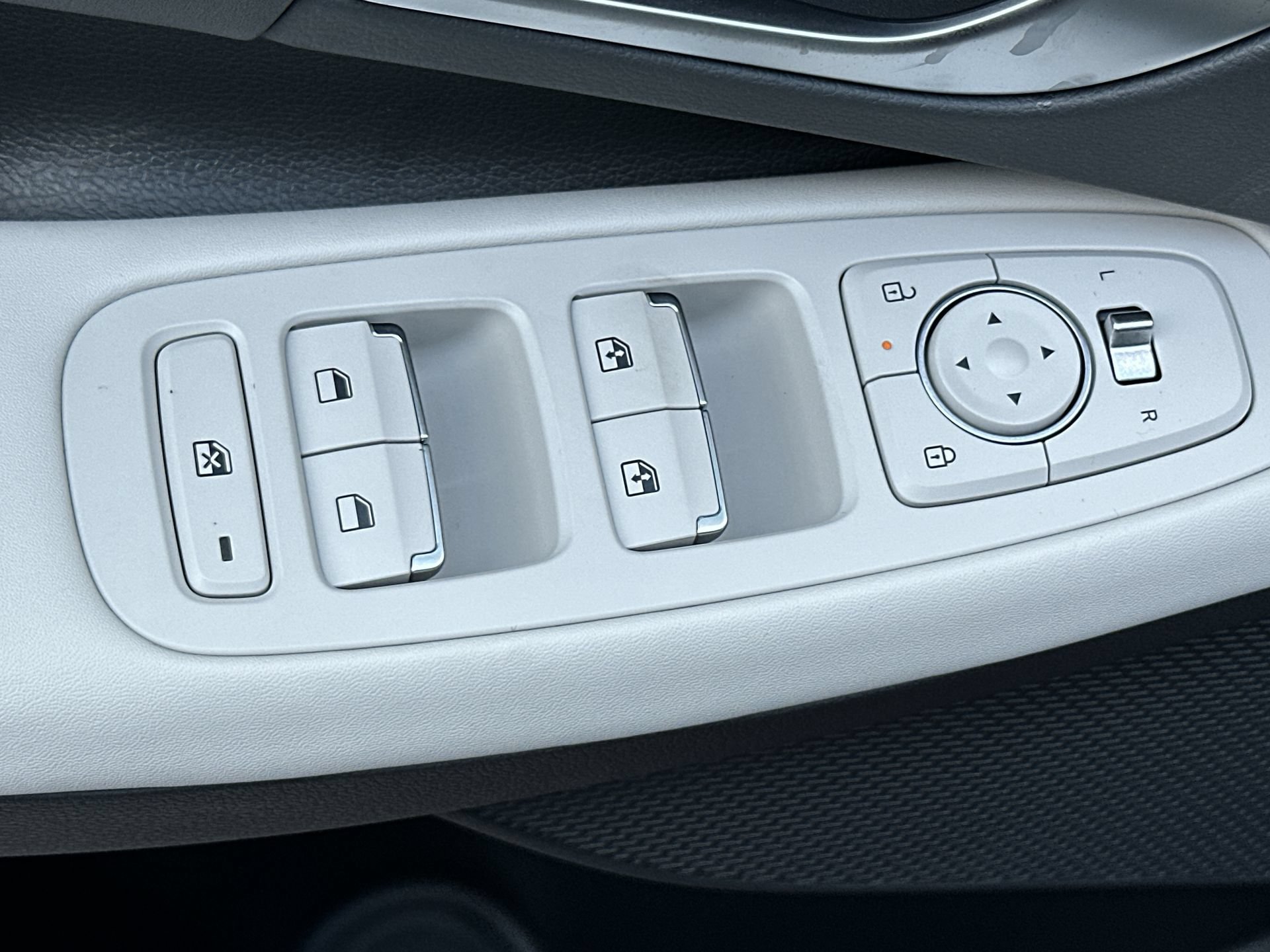 New 2026 Hyundai Sonata SEL FWD image 15