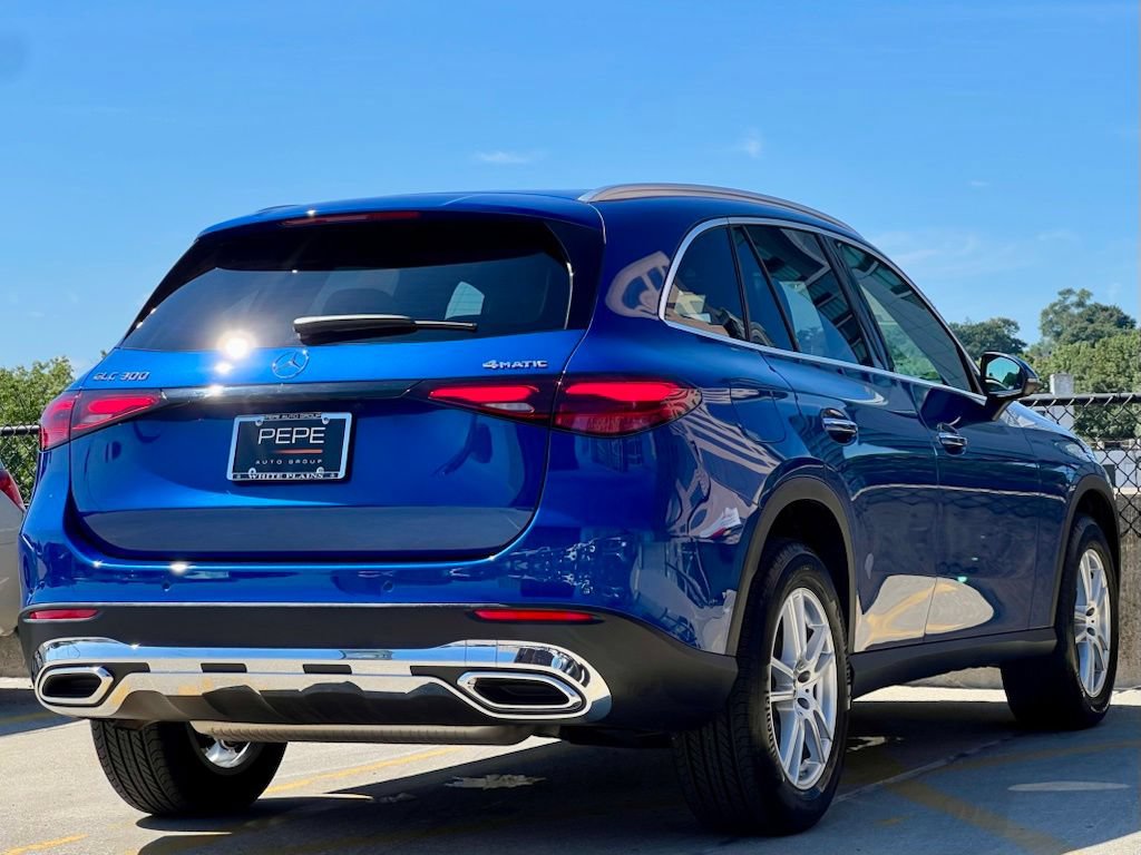Certified 2026 Mercedes-Benz GLC 300 4MATIC image 7