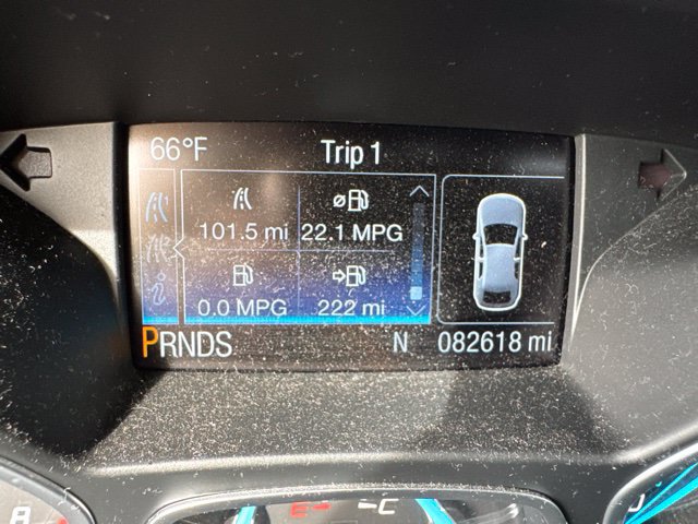 Used 2016 Ford Escape Titanium w/ Equipment Group 301A AWD/4WD image 16