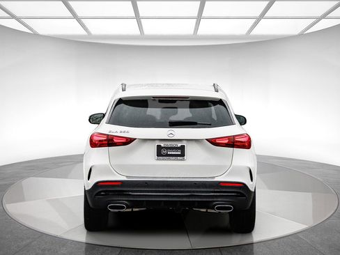 Certified 2025 Mercedes-Benz GLA 250 GLA 250 image 3