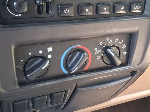 Used 2002 Jeep Wrangler Sport AWD/4WD image 22