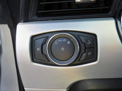 Used 2017 Ford Mustang Premium image 33