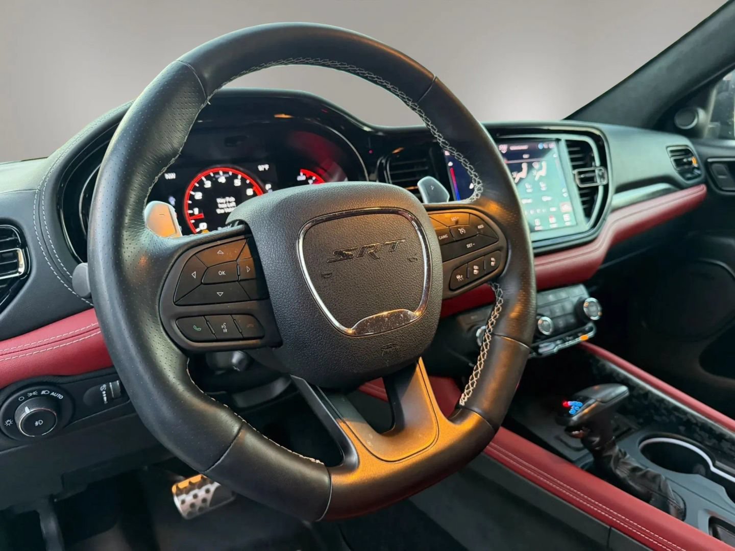 Used 2022 Dodge Durango SRT w/ Premium Interior Group AWD/4WD image 12