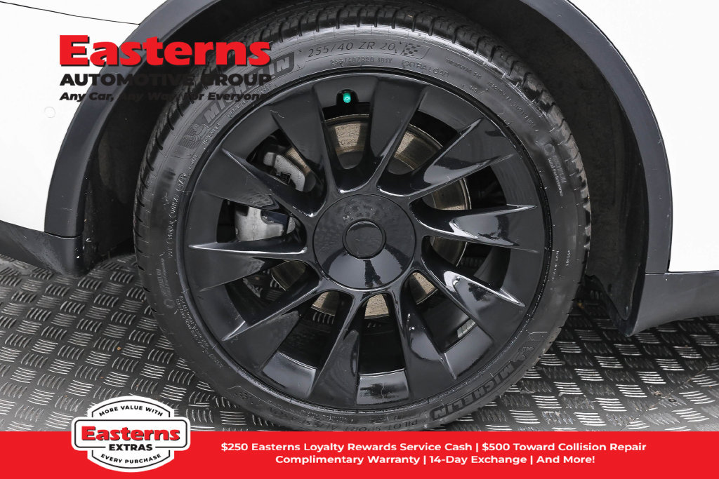 Used 2020 Tesla Model Y Long Range AWD/4WD image 24