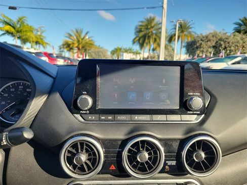 Used 2021 Nissan Sentra S image 21