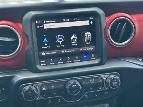 Used 2019 Jeep Wrangler Unlimited Rubicon AWD/4WD image 16