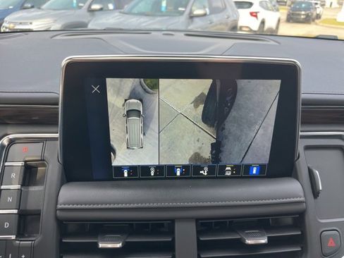 Used 2023 Chevrolet Suburban Z71 w/ Luxury Package image 30