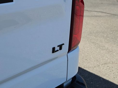 Used 2024 Chevrolet Silverado 1500 LT Trail Boss w/ Convenience Package II image 29