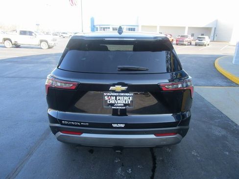 Certified 2026 Chevrolet Equinox LT w/ Convenience Package II image 4