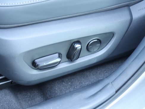 Certified 2025 Lexus NX 450h+ AWD w/ Luxury Package image 37