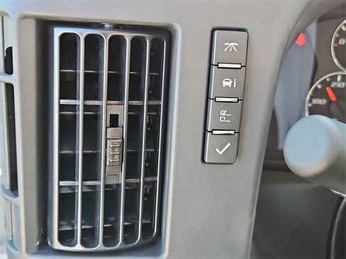 New 2025 Chevrolet Express 3500 w/ Power Convenience Package image 9