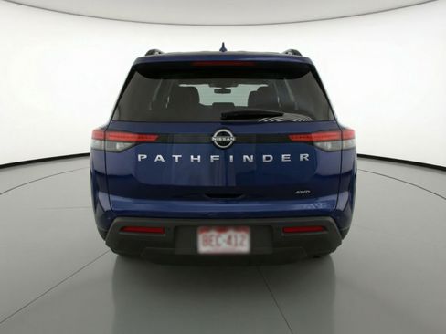 Used 2025 Nissan Pathfinder SV image 7