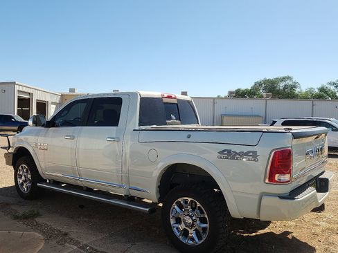 Used 2017 RAM 2500 Limited AWD/4WD image 2