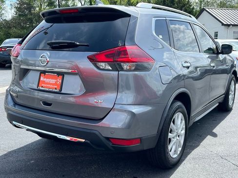Used 2019 Nissan Rogue SV FWD image 8