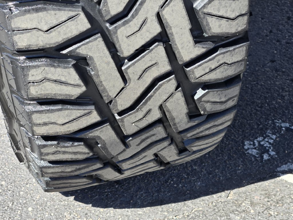 Used 2010 Jeep Wrangler Unlimited Rubicon AWD/4WD image 12