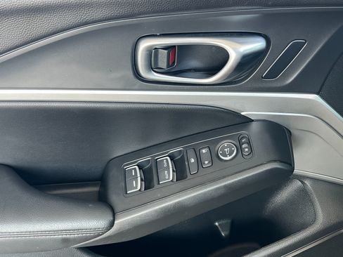 Used 2025 Acura Integra FWD image 11