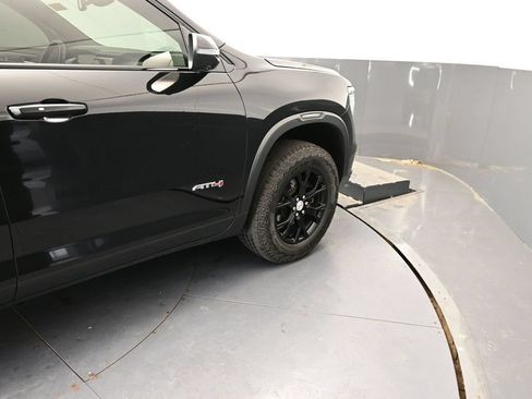Used 2024 GMC Acadia AT4 AWD/4WD image 29