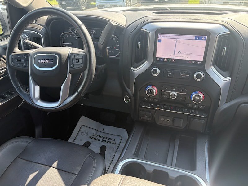 Used 2022 GMC Sierra 1500 SLT w/ SLT Premium Plus Package AWD/4WD image 11