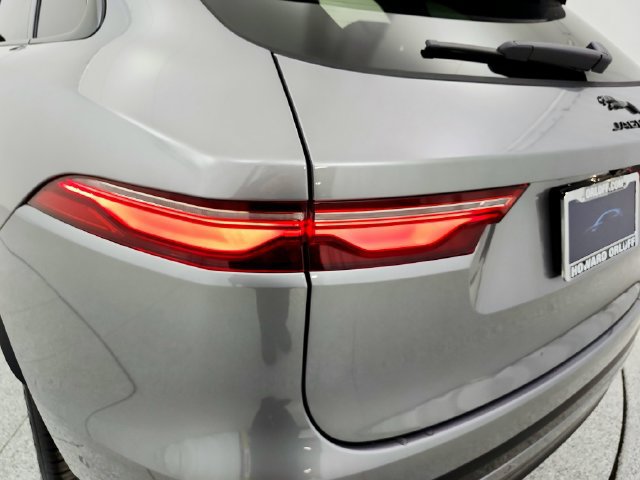 New 2026 Jaguar F-PACE R-Dynamic S AWD/4WD image 31