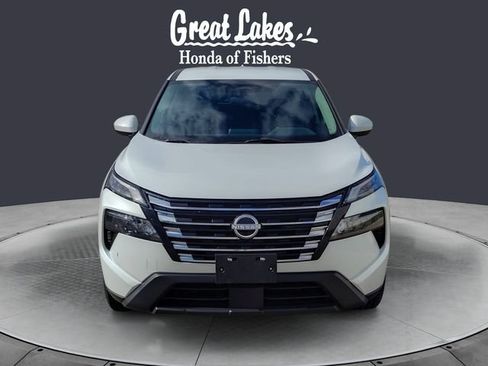 Used 2024 Nissan Rogue SV AWD/4WD image 8