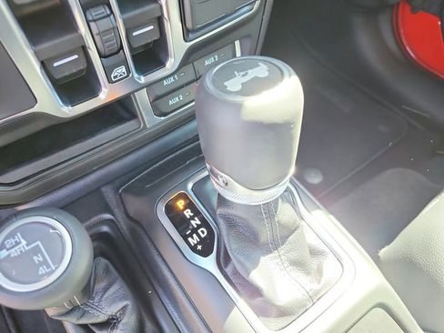 New 2026 Jeep Wrangler Unlimited Sahara AWD/4WD image 27