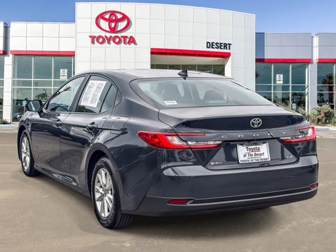 Certified 2025 Toyota Camry LE image 5